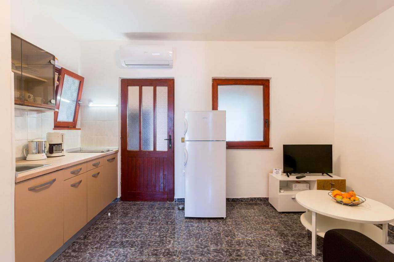 Appartement Aleksic à Medulin Extérieur photo