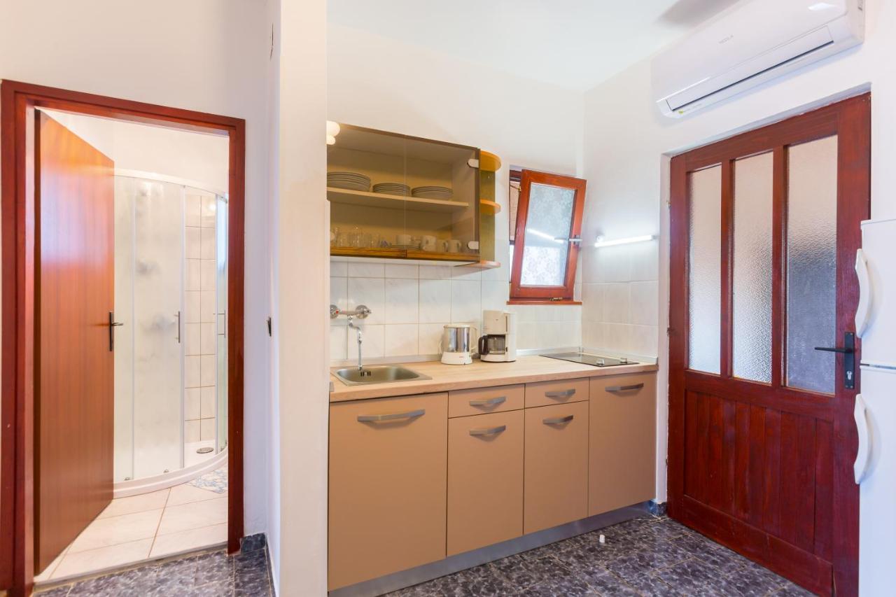 Appartement Aleksic à Medulin Extérieur photo