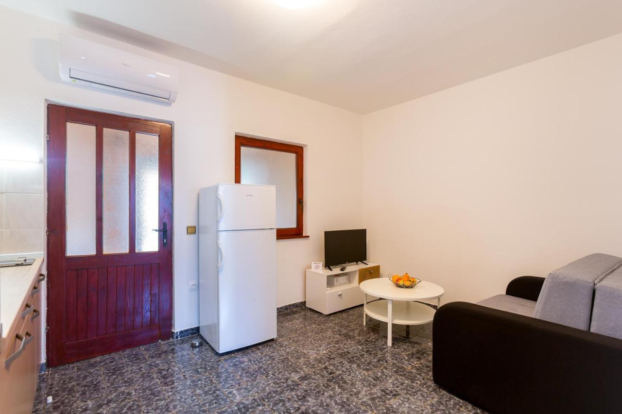 Appartement Aleksic à Medulin Extérieur photo