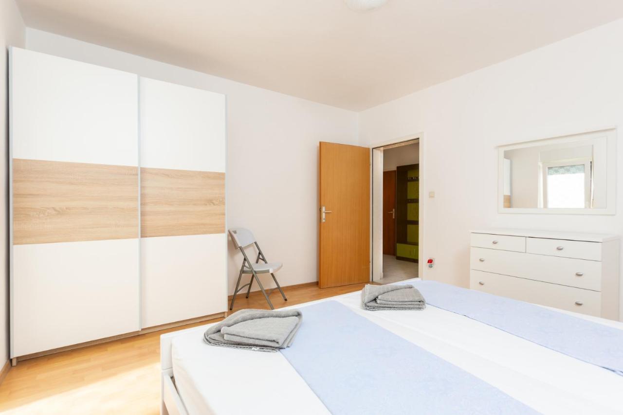 Appartement Aleksic à Medulin Extérieur photo